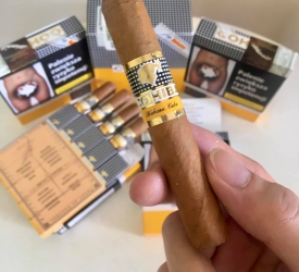 Siglo I Hộp 25 Điếu  