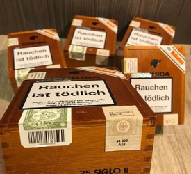 SIGLO II HỘP 25 ĐIẾU 